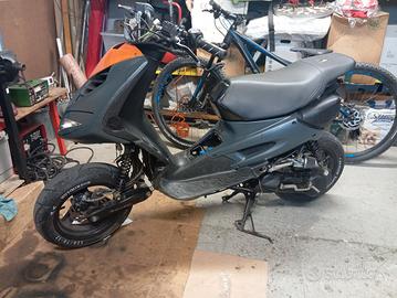 Smembro peugeot speedfight 2