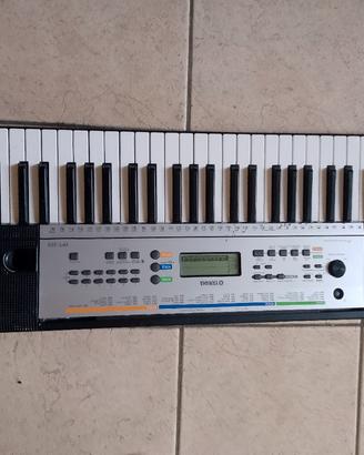 pianola elettrica Yamaha