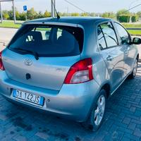 Toyota Yaris 1.0, 5p