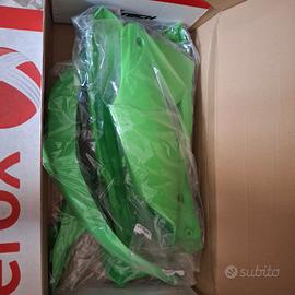 Plastiche ĶXF 450/250 2019 nuove €50 +ss