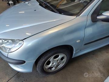 Parafango sinistro PEUGEOT 206 del 2004