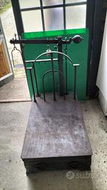 Bascula - bilancia d' epoca in legno