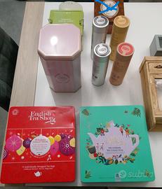 Contenitori da the o scatole in latta