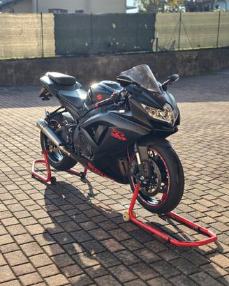 Suzuki GSX R 750 - 2010