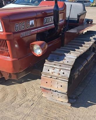 Trattore cingolato Fiat