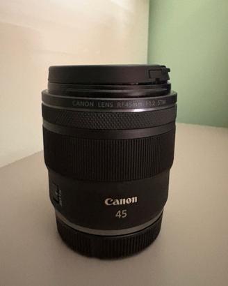 Canon RF 45 mm f1.2 STM