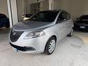 lancia-ypsilon-1-2-69-cv-5-porte-gpl-ecochic-plati
