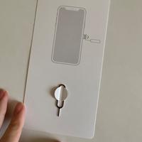 Accessorio per aprire il cassettino sim