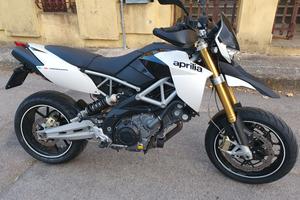 Aprilia Dorsoduro 750 con soli 7 mila km