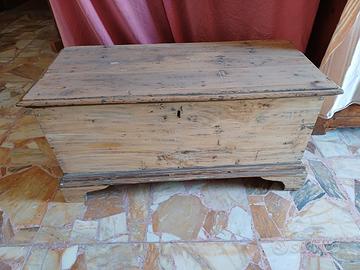 cassapanca in legno