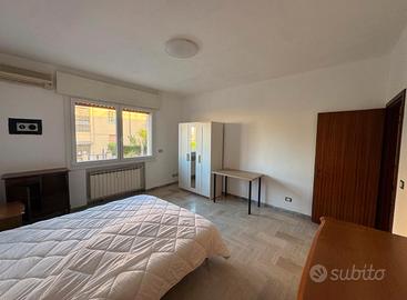 STANZA SINGOLA VIALE SAN MARCO DA NOVEMBRE