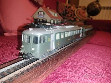 Treno elettrico - Locomotore più vagone