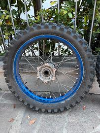 Cerchi gommati yzf 450