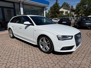 Audi A4 Avant 2.0 TDI 177CV s-line interno/esterno