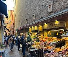 Attività / Licenza di 75 m² con 2 locali a Bologna