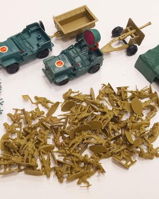 Soldatini HONG KONG - JAPAN ARMY con jeep militari