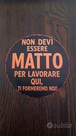Insegna particolare in metallo per ufficio 