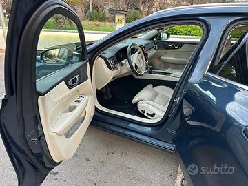 volvo v60 inscription