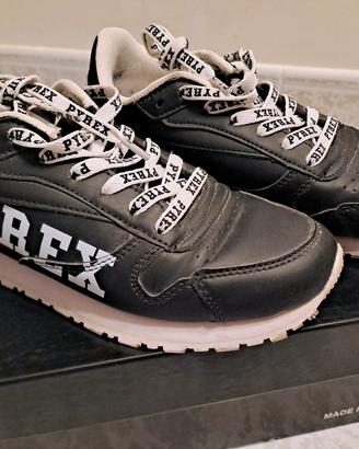 Scarpe Pyrex nr.37 nere e bianche 