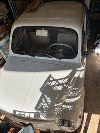 Fiat 600 la prima