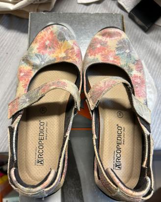 Scarpe arcopedico