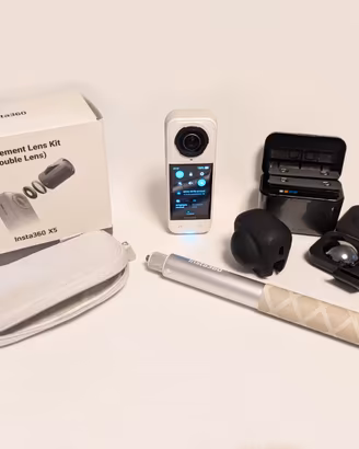 INSTA 360 X5 + EXTRA ACCESSORI