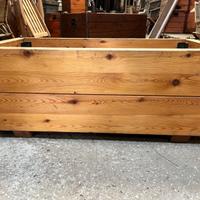 Fioriera rettangolare in larice - rinforzi interni