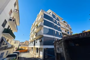 4 LOCALI A SASSARI