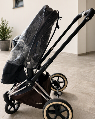 Trio CYBEX Priam Platinum completo con navicella,