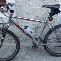 MOUNTAIN BIKE UOMO