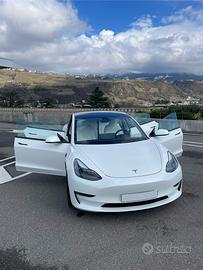 Tesla Performance Model 3 Long Range