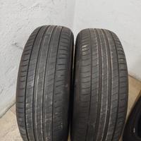 2 Michelin estivi 215/65/17 99v 70% del 2019