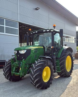 John Deere 6130R