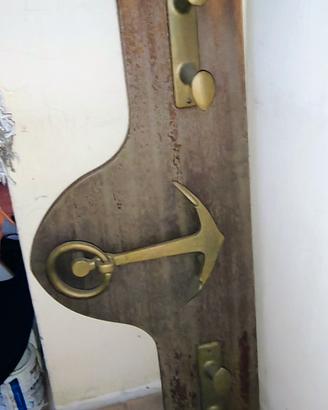 Appendi abiti in stile navale legno e ottone 