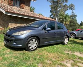 Auto Peugeot 207