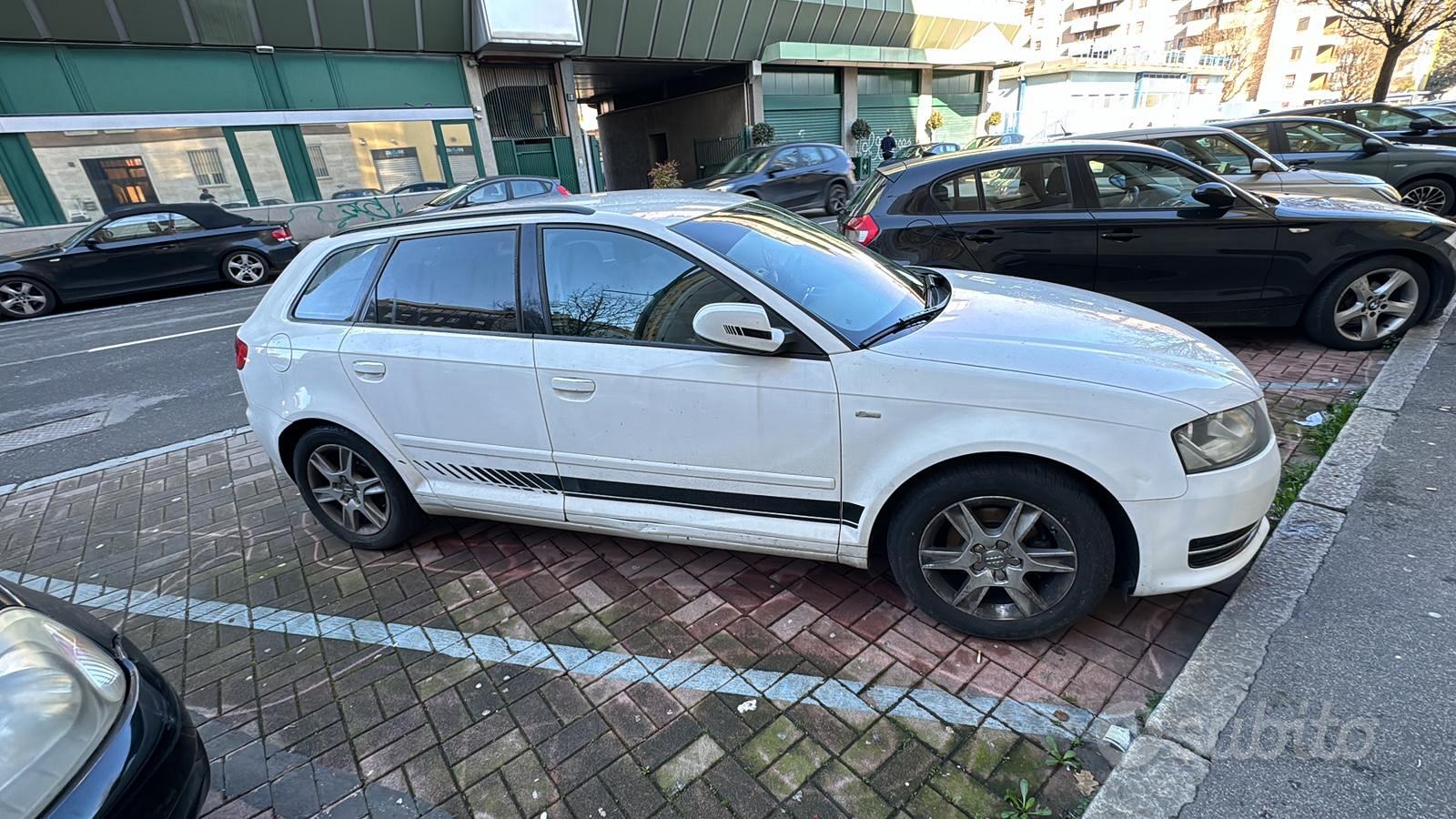 Audi A3 2011 photo 2
