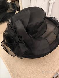 Cappello Elegante a Tesa Larga in Organza - Nero