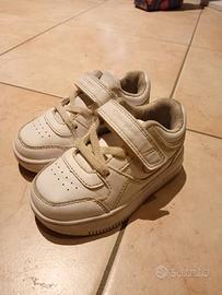 Champion Sneakers
