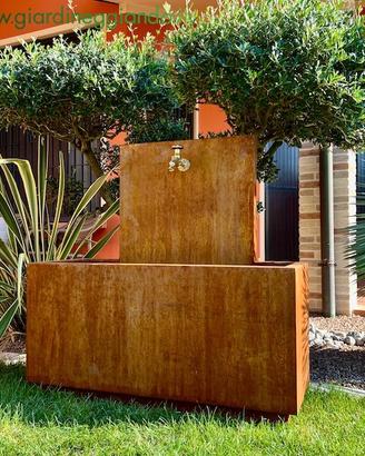 FONTANA IN ACCIAIO CORTEN CON VASCA LARGA