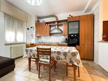 3 LOCALI A BISUSCHIO