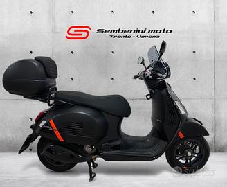 Piaggio Vespa GTS 300 SUPER SPORT