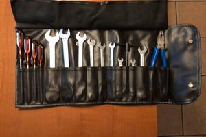 Dotazione attrezzi Ferrari 308 - 208 - Mondial