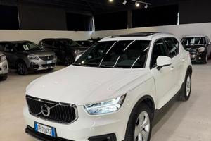 Volvo XC40 B4 AWD Geartronic R-design