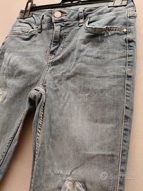 🥰 Jeans skinny con strappi by Motivi XS 🥰