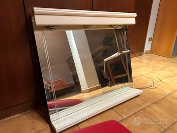 Specchio da bagno vintage