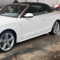 Cerchi audi 19  più gomme  permuto