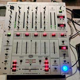 mixer DJ X700 Behringer 