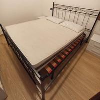 Letto matrimoniale completo