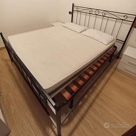 Letto matrimoniale completo