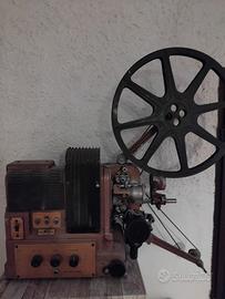 videoproiettore DUCATI vintage 